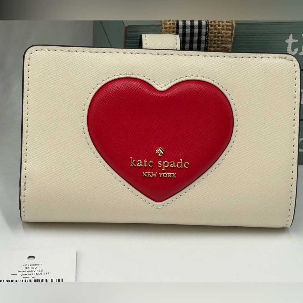 Kate Spade New York Madison Puffy Heart Medium Bifold meringue saffiano leather - Picture 2 of 7